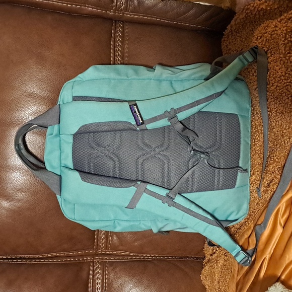 Patagonia Backpack - Picture 2 of 8